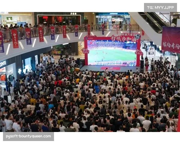 新工体上座率持续领跑，中超球市复苏背后的球迷文化